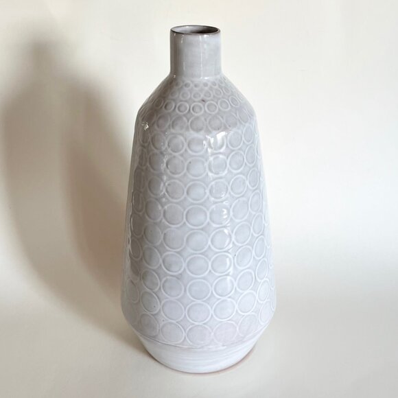 Crate & Barrel Tall White Dot Circle Small Neck Geometric Vase 13" - Picture 4 of 12